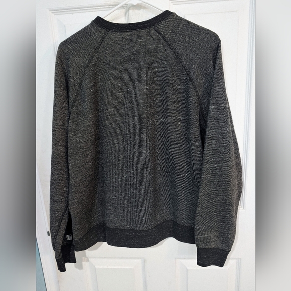 WVU College Vault Sweatshirt NWT Dark Ash Grey Embrodiered Logo Size Medium - Picture 2 of 6